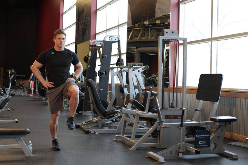 Bodyweight Walking Lunge