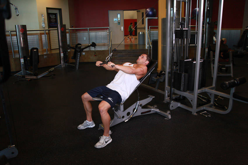 Incline Pushdown (Cable)