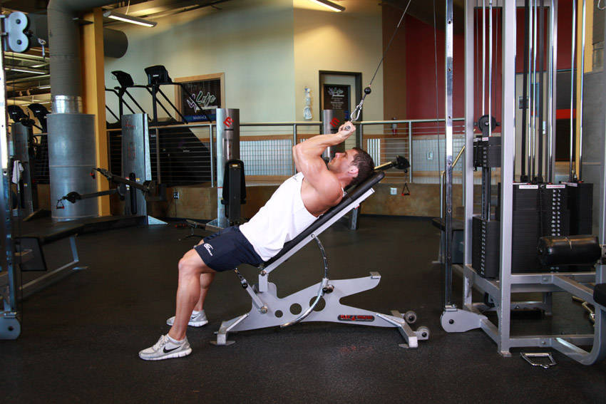 Incline Triceps Extension (Cable)