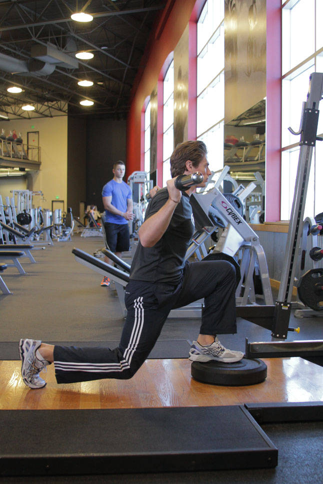 Elevated Back Lunge