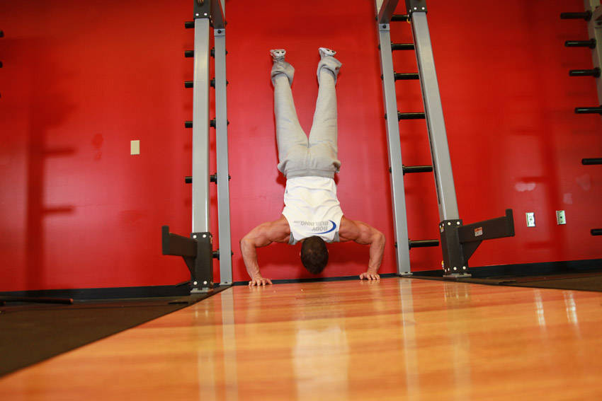 Handstand Push-Up