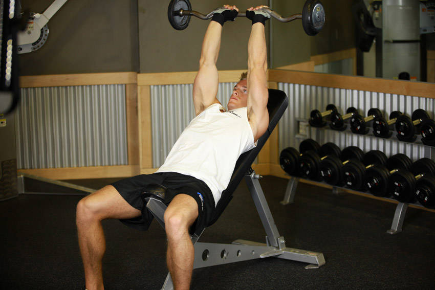 Incline Barbell Triceps Extension