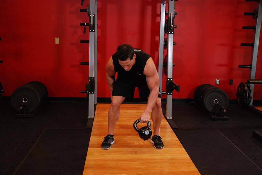 Figure 8 (Kettlebell)