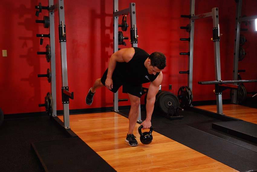 Deadlift Single-Leg (Kettlebell)