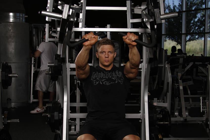 Chest Press Incline (Machine)
