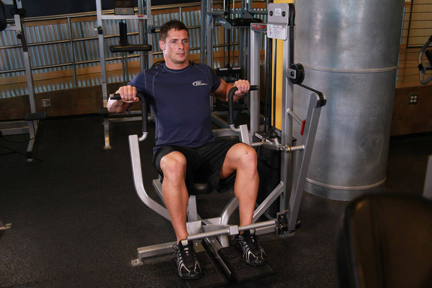Chest Press (Machine)