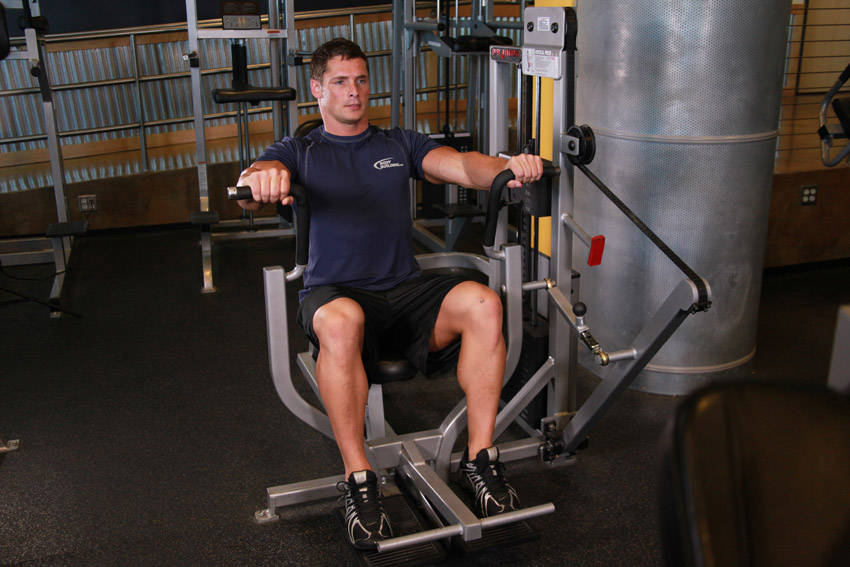 Chest Press (Machine)