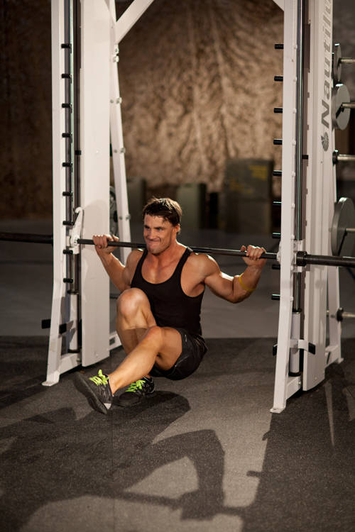 Pistol Squat (Smith Machine)