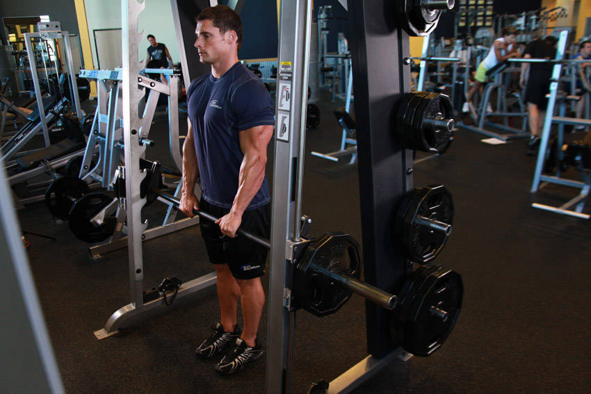 Upright Row (Smith Machine)