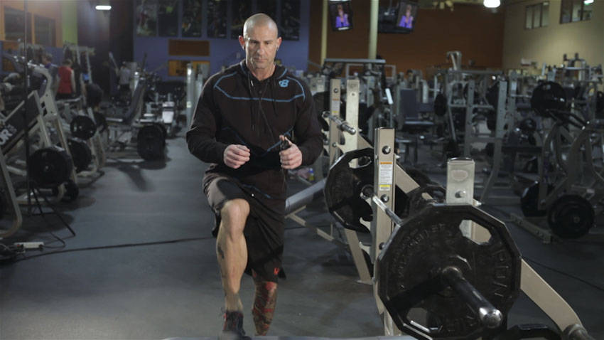 Step-Up with Knee Raise
