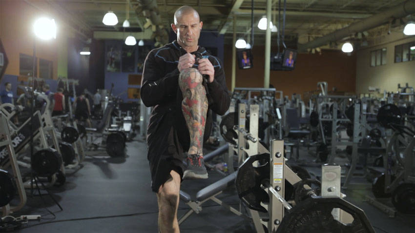 Step-Up with Knee Raise